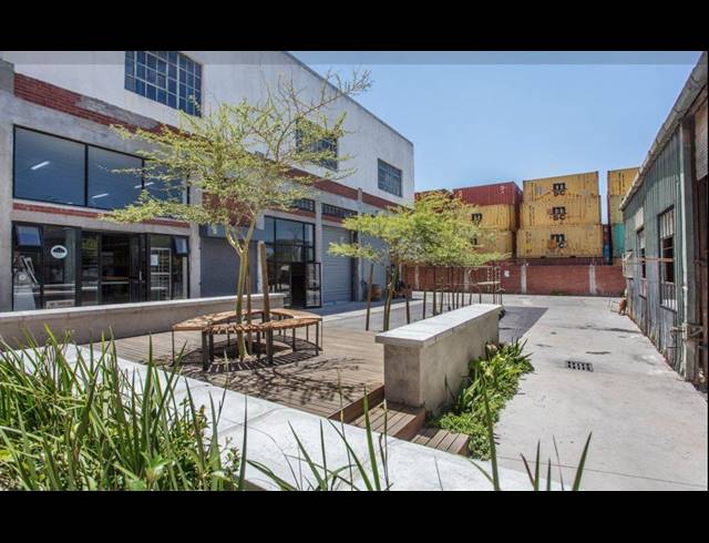 30M² OFFICE TO LET IN SALT RIVER